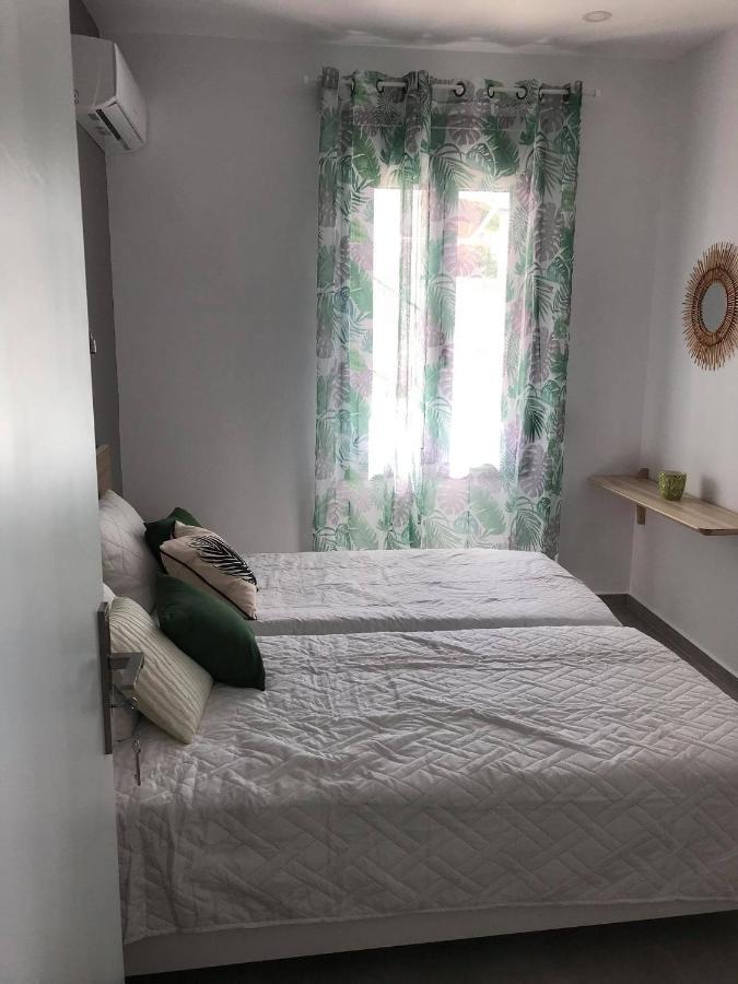 Calma apartment Maszúri Kültér fotó